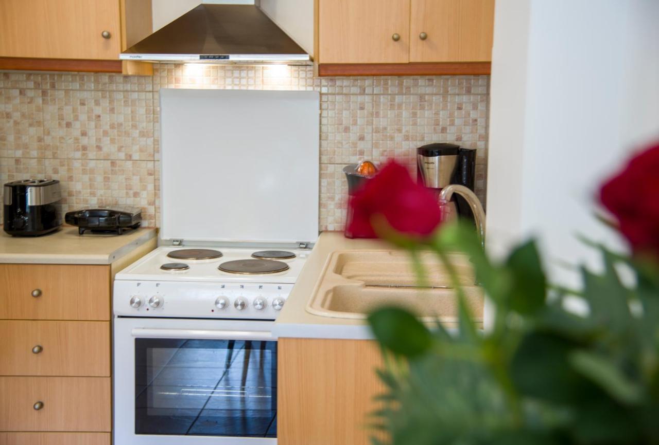 Manolia Dream Apartment 30M To The Beach Agia Marina Dış mekan fotoğraf