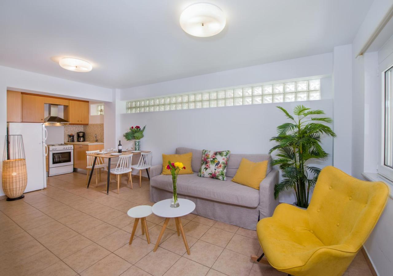Manolia Dream Apartment 30M To The Beach Agia Marina Dış mekan fotoğraf